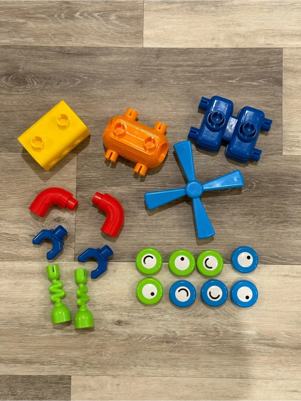 Bright Green & Blue Buildable Robot Toy - Colorful Construction Figure